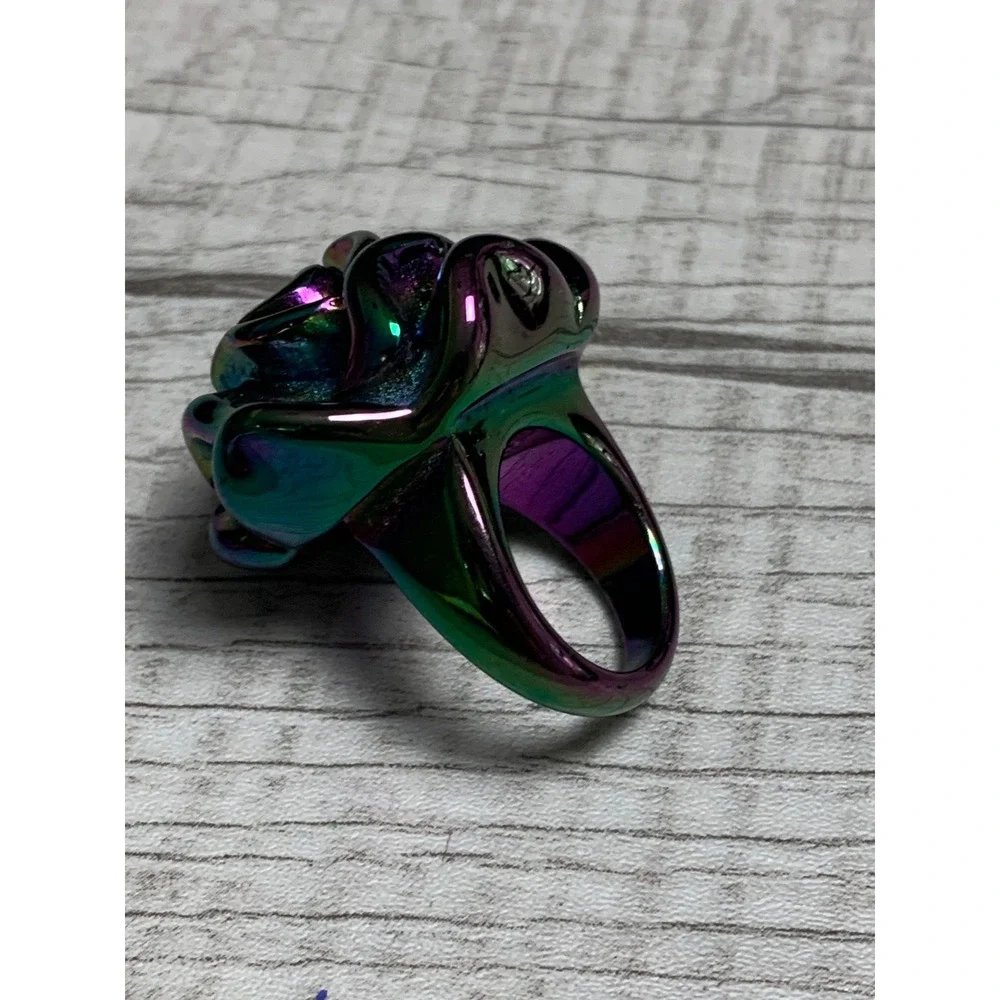 Iridescent Rose Cocktail Ring Oil Slick Rainbow Metallic Floral Size 7 3293